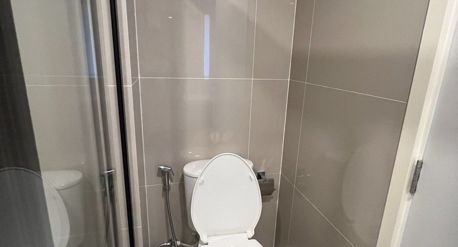 For sale 1 bed condo in Bang Kapi, Bangkok