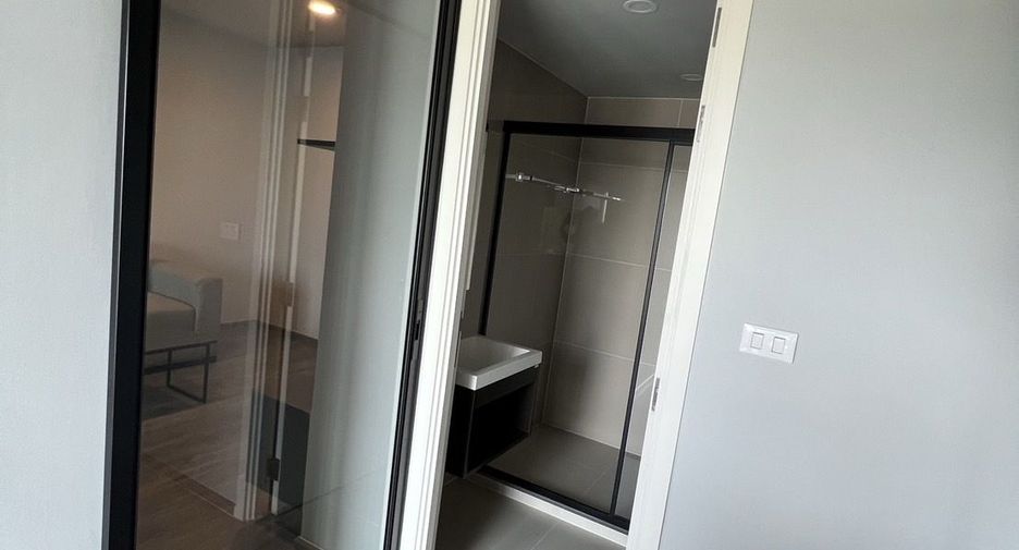 For sale 1 bed condo in Bang Kapi, Bangkok