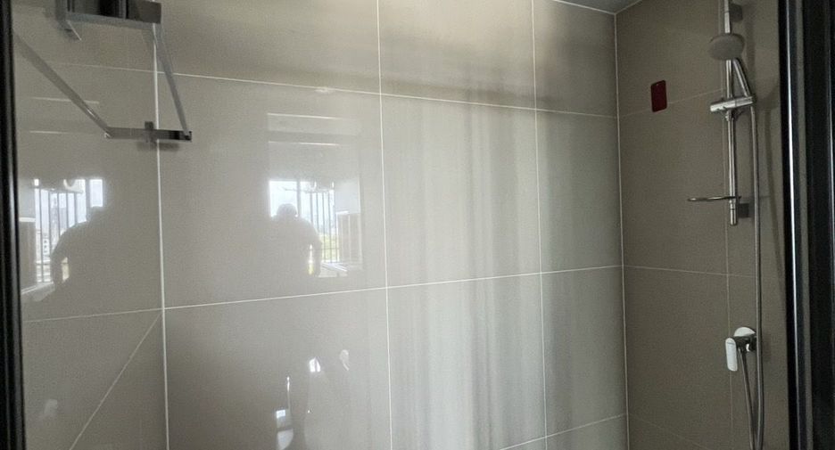 For sale 1 bed condo in Bang Kapi, Bangkok