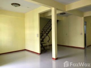 出租 3 卧室 联排别墅 在 Lam Luk Ka, Pathum Thani