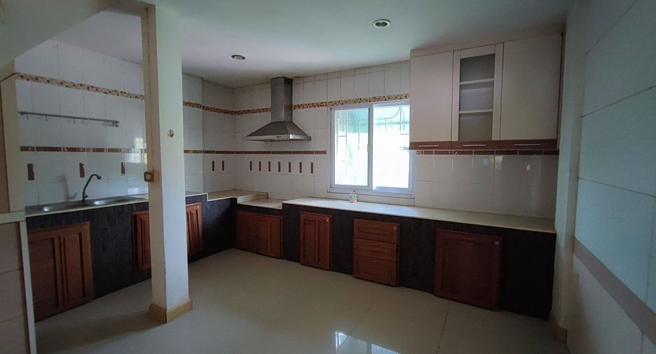 For sale 4 bedrooms house in Dan Sai, Loei