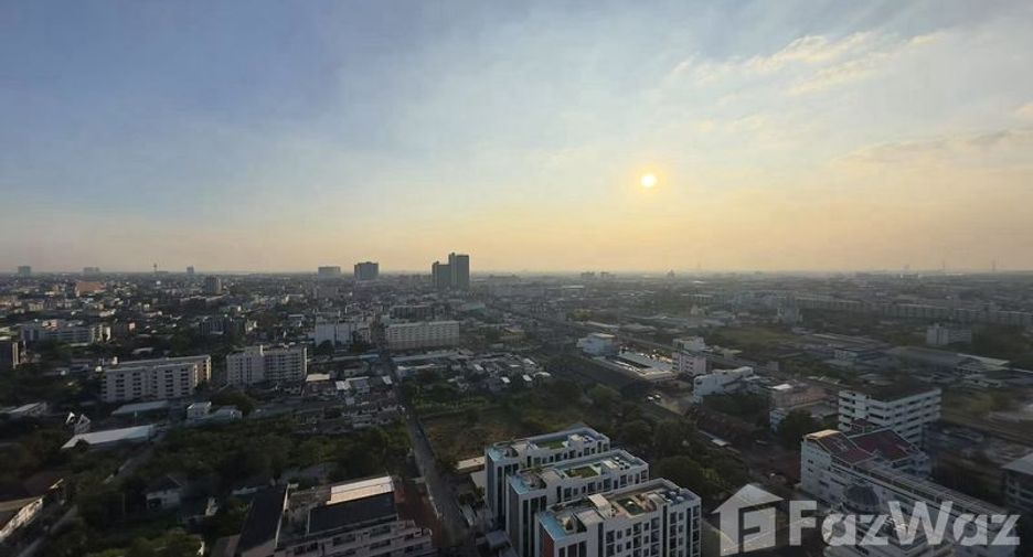 For sale 1 bed condo in Mueang Samut Prakan, Samut Prakan