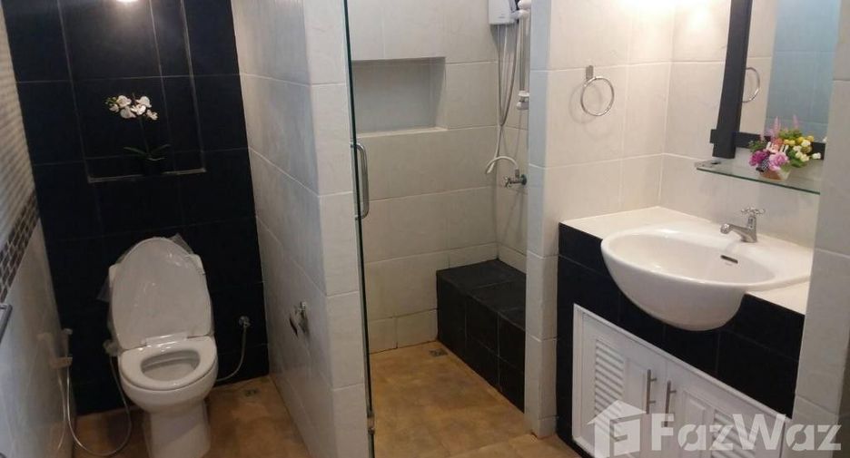 For sale 2 bedrooms house in Pong Nam Ron, Chanthaburi