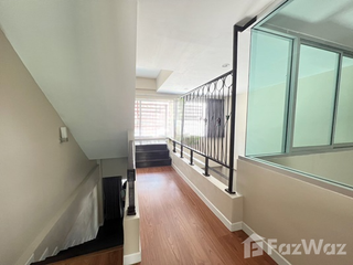 For sale 3 bedrooms townhouse in Bang Bon, Bangkok