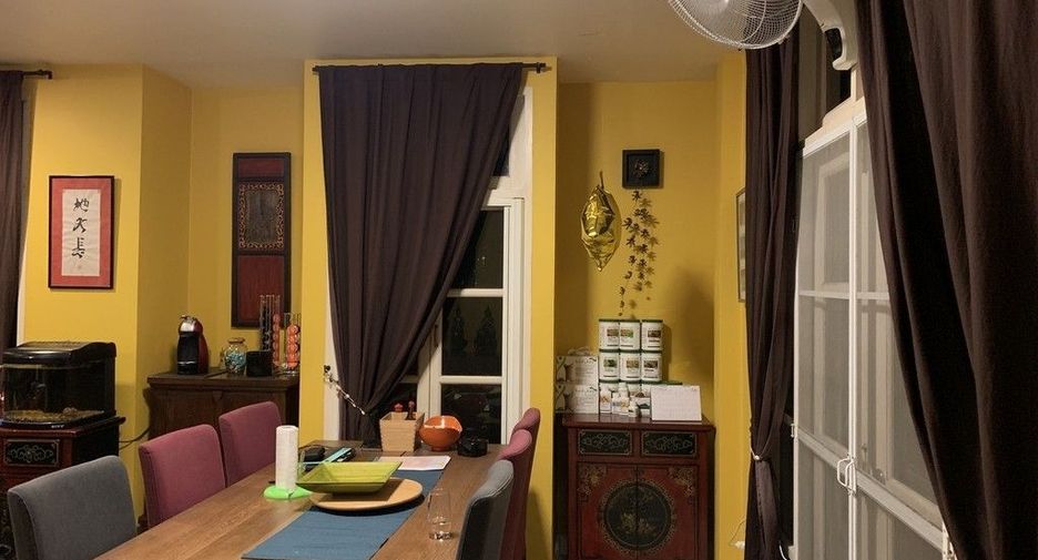 For sale 4 bedrooms house in Khlong Luang, Pathum Thani