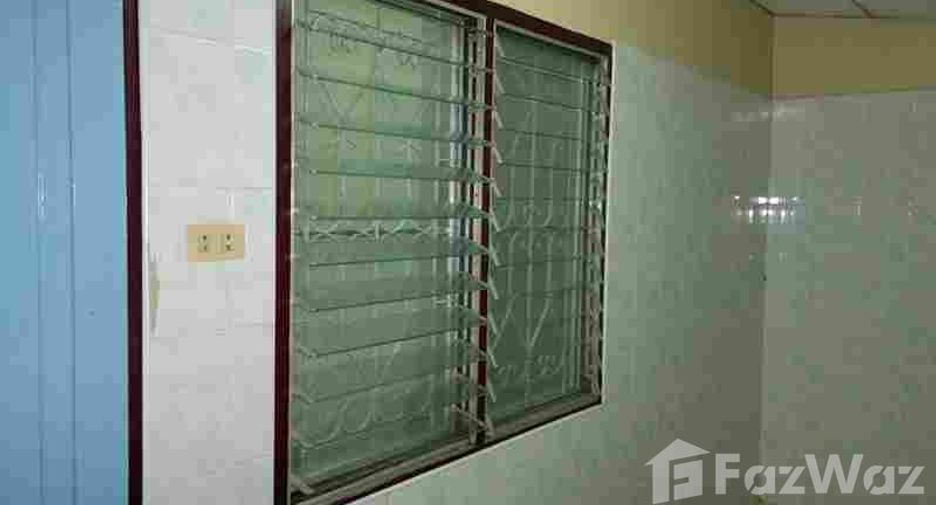 For rent 2 bedrooms townhouse in Mueang Chon Buri, Chonburi