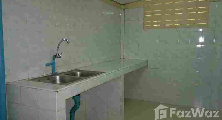 For rent 2 bedrooms townhouse in Mueang Chon Buri, Chonburi