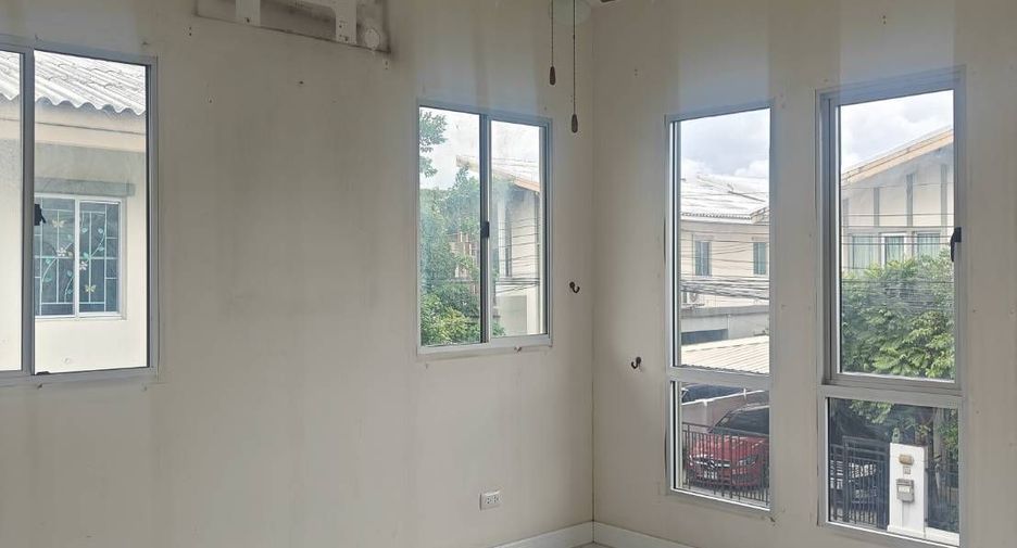 For sale 3 bedrooms house in Bang Phli, Samut Prakan