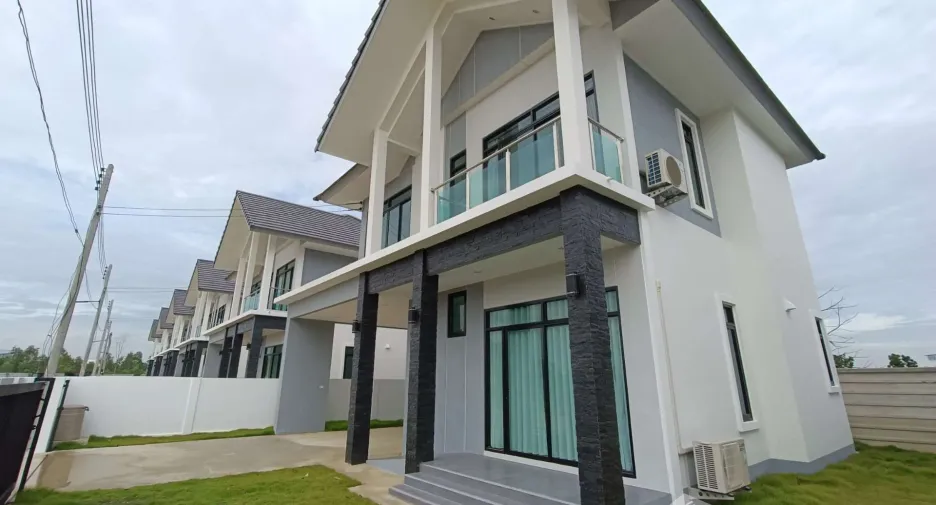 ขาย 4 ห้องนอน บ้านเดี่ยว ใน เมืองนครปฐม, นครปฐม
