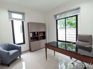 Продажа 4 спальни дом в Mueang Nakhon Pathom, Накхонпатхом