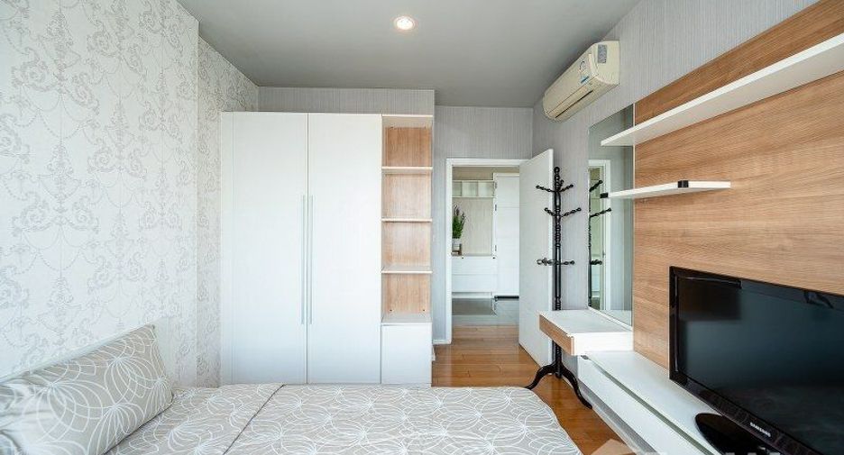 For sale 1 bed condo in Watthana, Bangkok