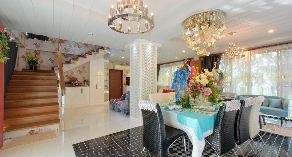 Villa en venta de 9 habitaciones en Pak Chong, Nakhon Ratchasima