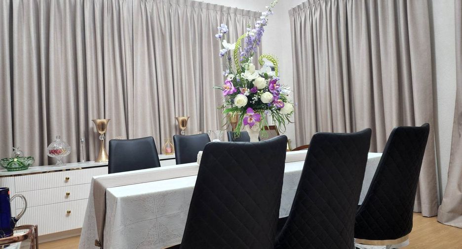 Villa en venta de 9 habitaciones en Pak Chong, Nakhon Ratchasima