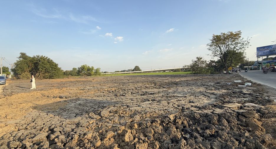 For sale land in Lat Lum Kaeo, Pathum Thani