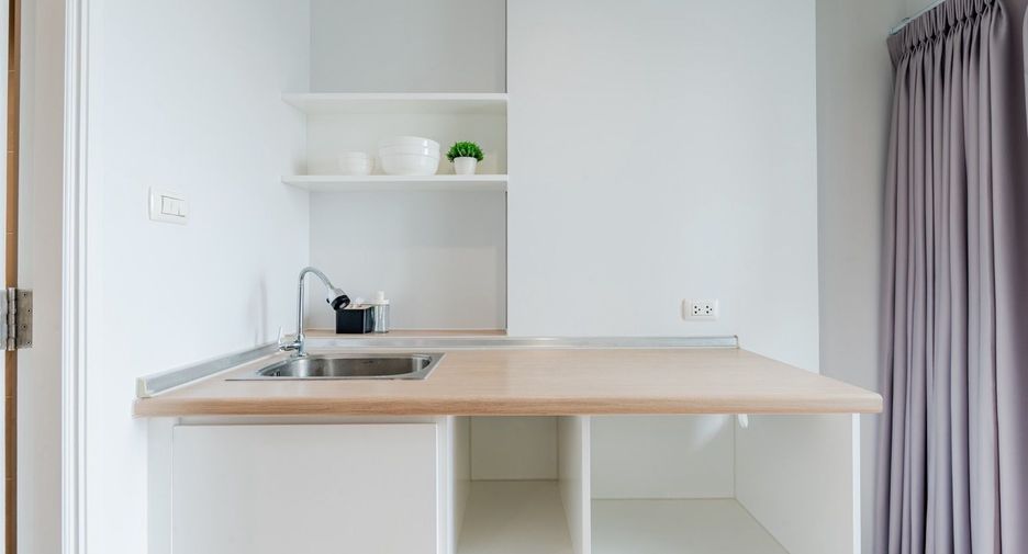 For sale 1 bed condo in Bang Kapi, Bangkok