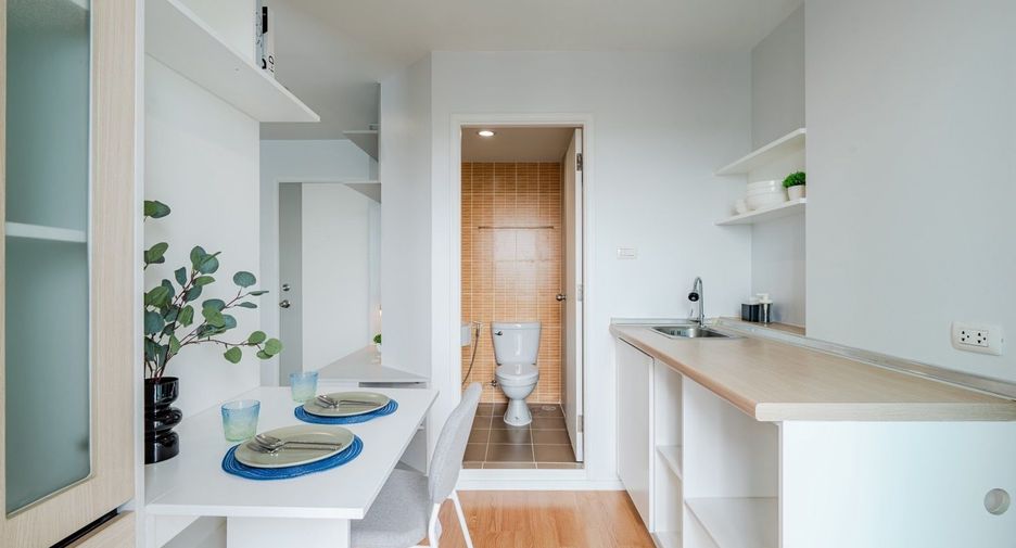 For sale 1 bed condo in Bang Kapi, Bangkok