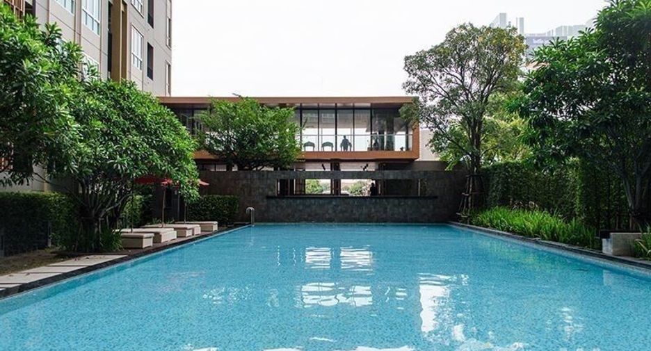 À vendre 1 chambre condo à Chom Thong, Bangkok