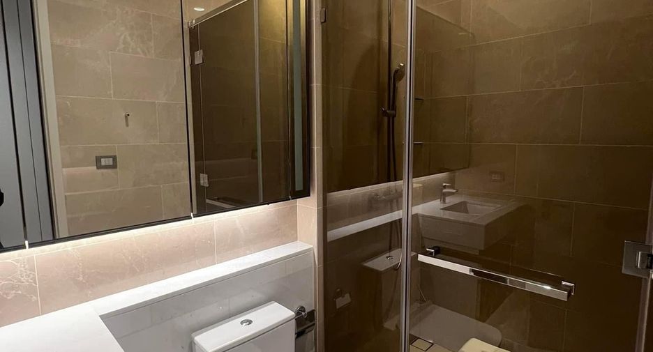 Продажа 2 спальни кондо в Патхум Щан, Бангкок