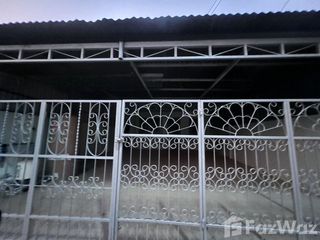 For sale 2 bedrooms townhouse in Mueang Phitsanulok, Phitsanulok