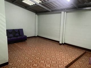 For sale 2 bedrooms townhouse in Mueang Phitsanulok, Phitsanulok
