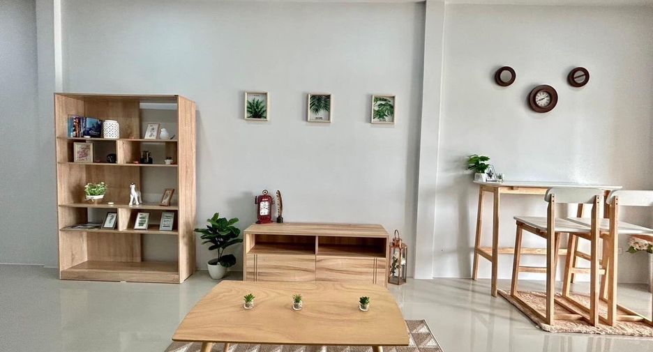 For sale 1 bed townhouse in Nikhom Phatthana, Rayong