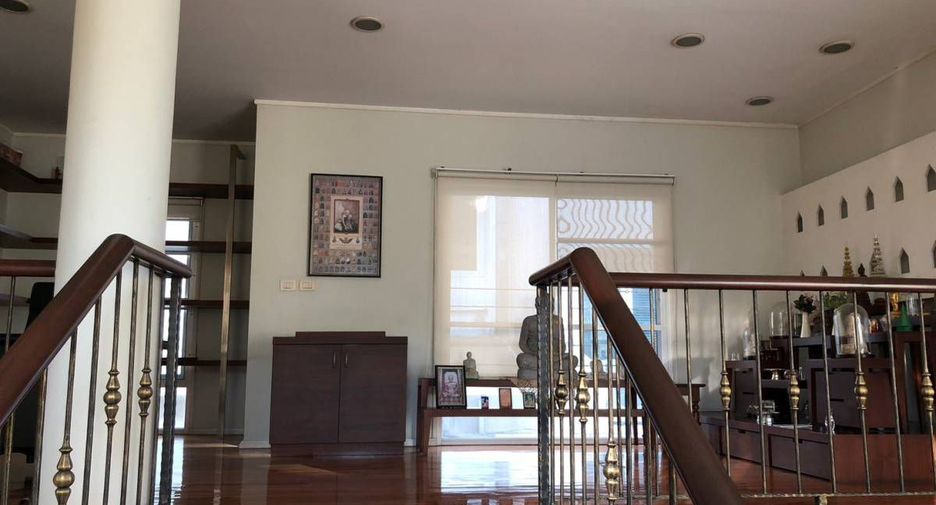 Casa en venta de 4 habitaciones en Khan Na Yao, Bangkok