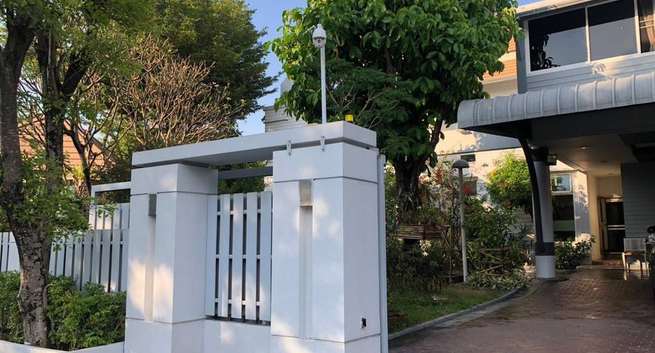 Casa en venta de 4 habitaciones en Khan Na Yao, Bangkok