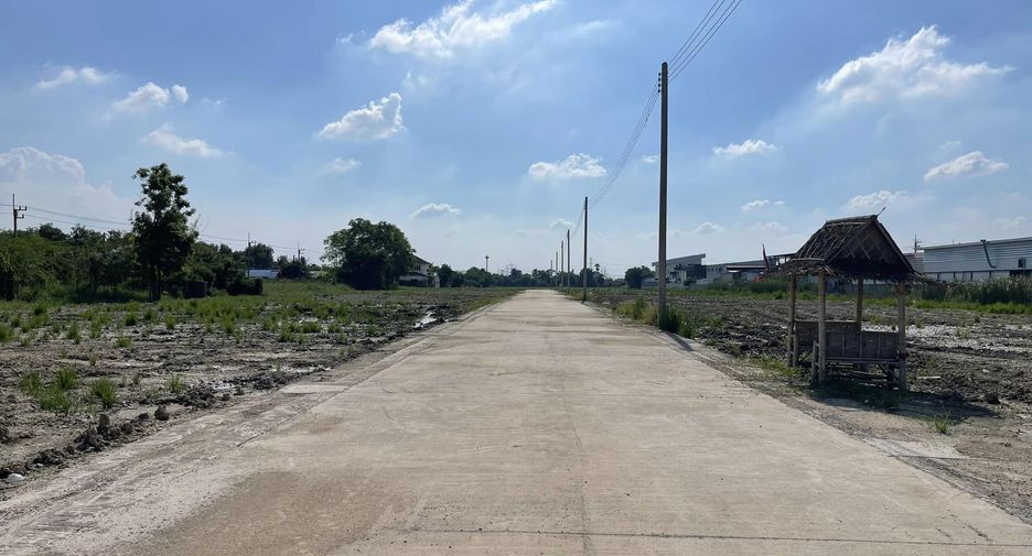 Casa en venta de estudio en Lat Lum Kaeo, Pathum Thani