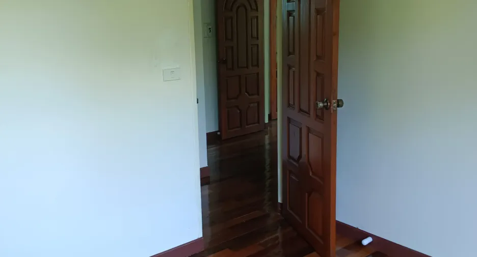 For sale 4 bedrooms house in Wiang Sa, Nan