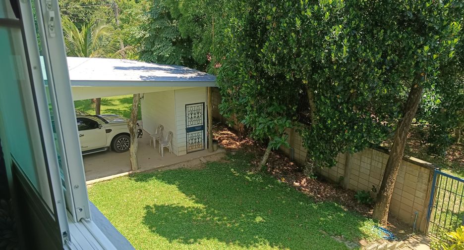 For sale 4 bedrooms house in Wiang Sa, Nan