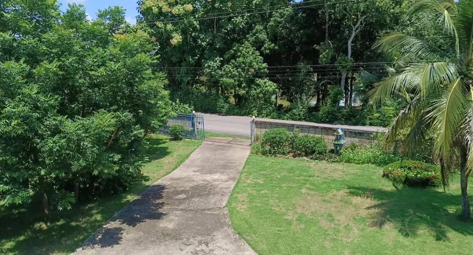 For sale 4 bedrooms house in Wiang Sa, Nan