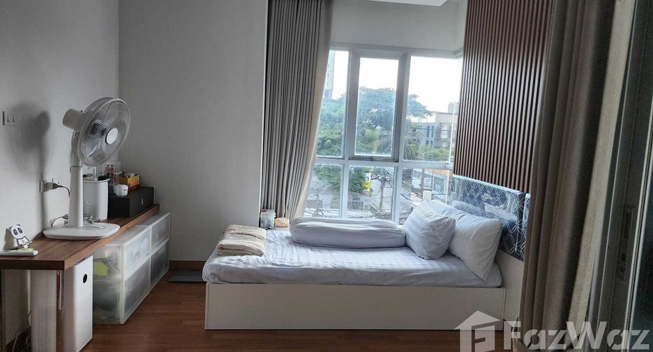 For sale 1 bed condo in Phaya Thai, Bangkok