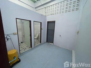For rent 4 bedrooms townhouse in Mueang Chon Buri, Chonburi