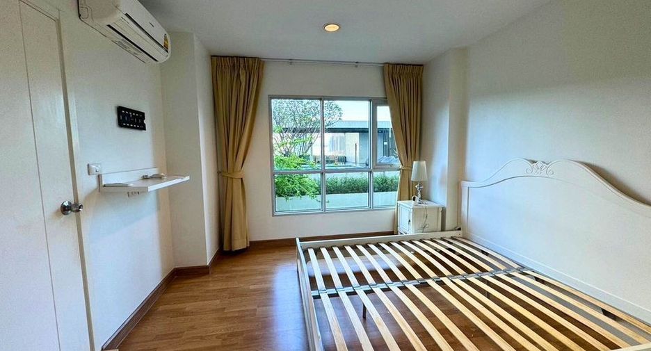 For sale 2 bedrooms condo in Khlong Toei, Bangkok