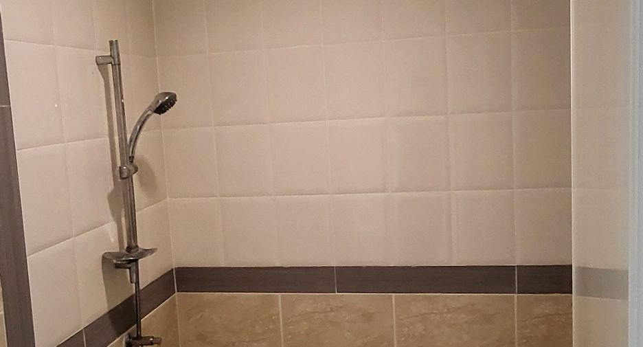 For sale 5 bedrooms townhouse in Bueng Kum, Bangkok