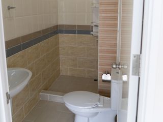 Продажа 5 спальни таунхаус в Буенг Кум, Бангкок