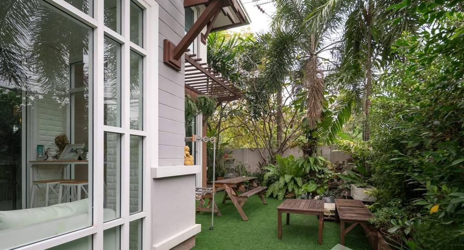 For sale 2 bedrooms villa in Bang Khen, Bangkok
