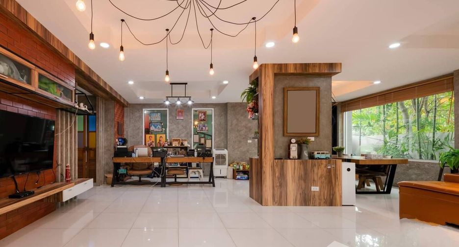 À vendre 2 chambres villa à Bang Khen, Bangkok