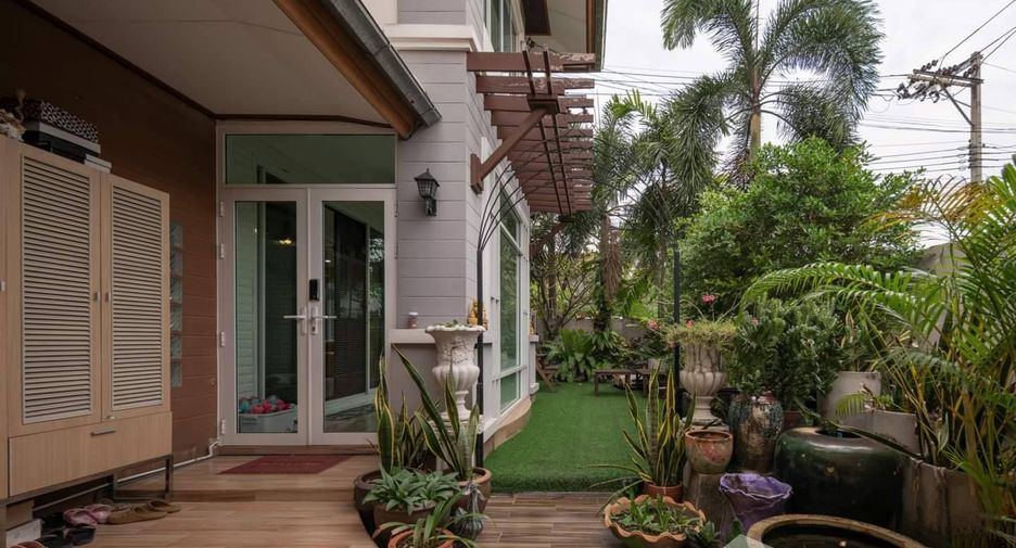 For sale 2 bedrooms villa in Bang Khen, Bangkok