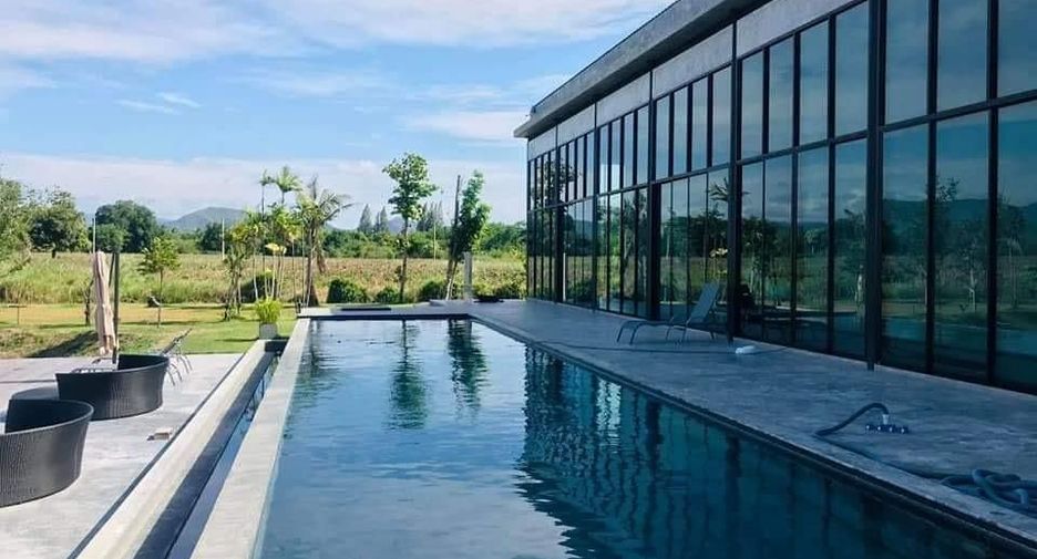 For sale 4 ベッドルーム villa in Mueang Prachuap Khiri Khan, Prachuap Khiri Khan