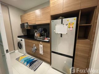 For sale 1 bed condo in Mueang Samut Prakan, Samut Prakan