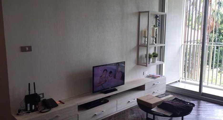 For sale 2 bedrooms condo in Watthana, Bangkok