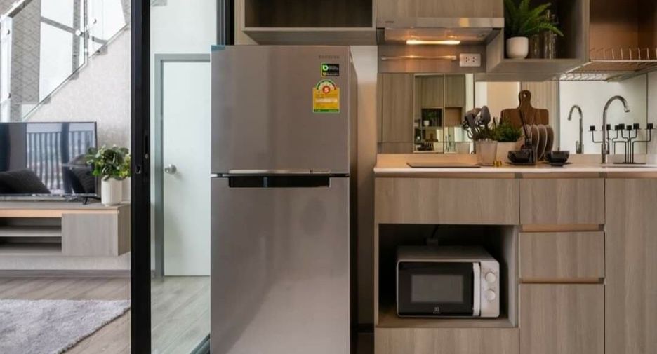 For sale 1 bed condo in Mueang Samut Prakan, Samut Prakan