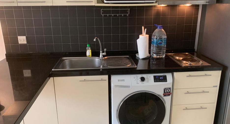 For sale 1 bed condo in Sathon, Bangkok