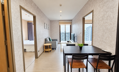 For sale 2 bedrooms condo in Huai Khwang, Bangkok