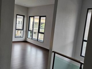 Haus zum Kauf mit 4 Zimmer in Bang Phli, Samut Prakan