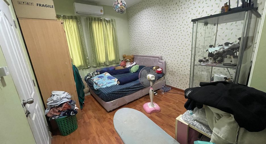For sale 7 bedrooms house in Mueang Samut Sakhon, Samut Sakhon