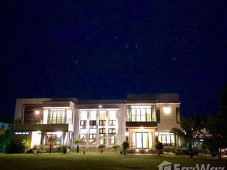For sale 6 bedrooms house in Mueang Phitsanulok, Phitsanulok