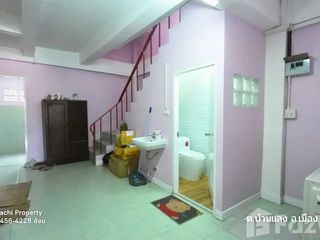 Gewerbefläche zum Kauf mit 2 Zimmer in Mueang Rayong, Rayong