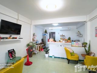 Gewerbefläche zum Kauf mit 2 Zimmer in Mueang Rayong, Rayong